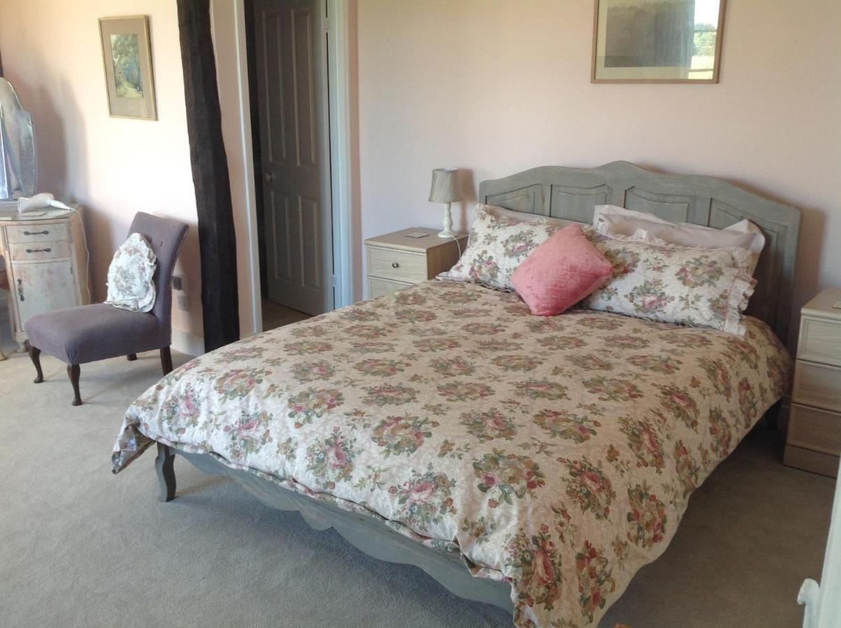 Baron'S Grange Bed & Breakfast Iden Екстериор снимка