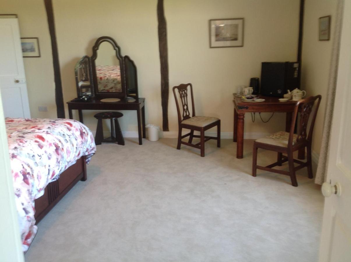 Baron'S Grange Bed & Breakfast Iden Екстериор снимка